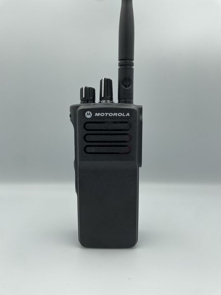Рація Motorola DP4400e VHF + складана антена на 108 см